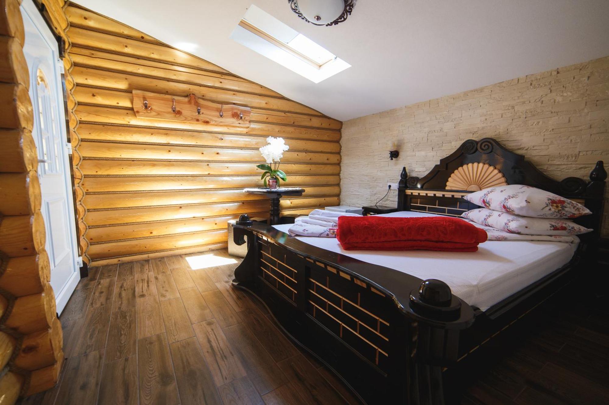 Vila Adr Petresti Ngoại thất bức ảnh
