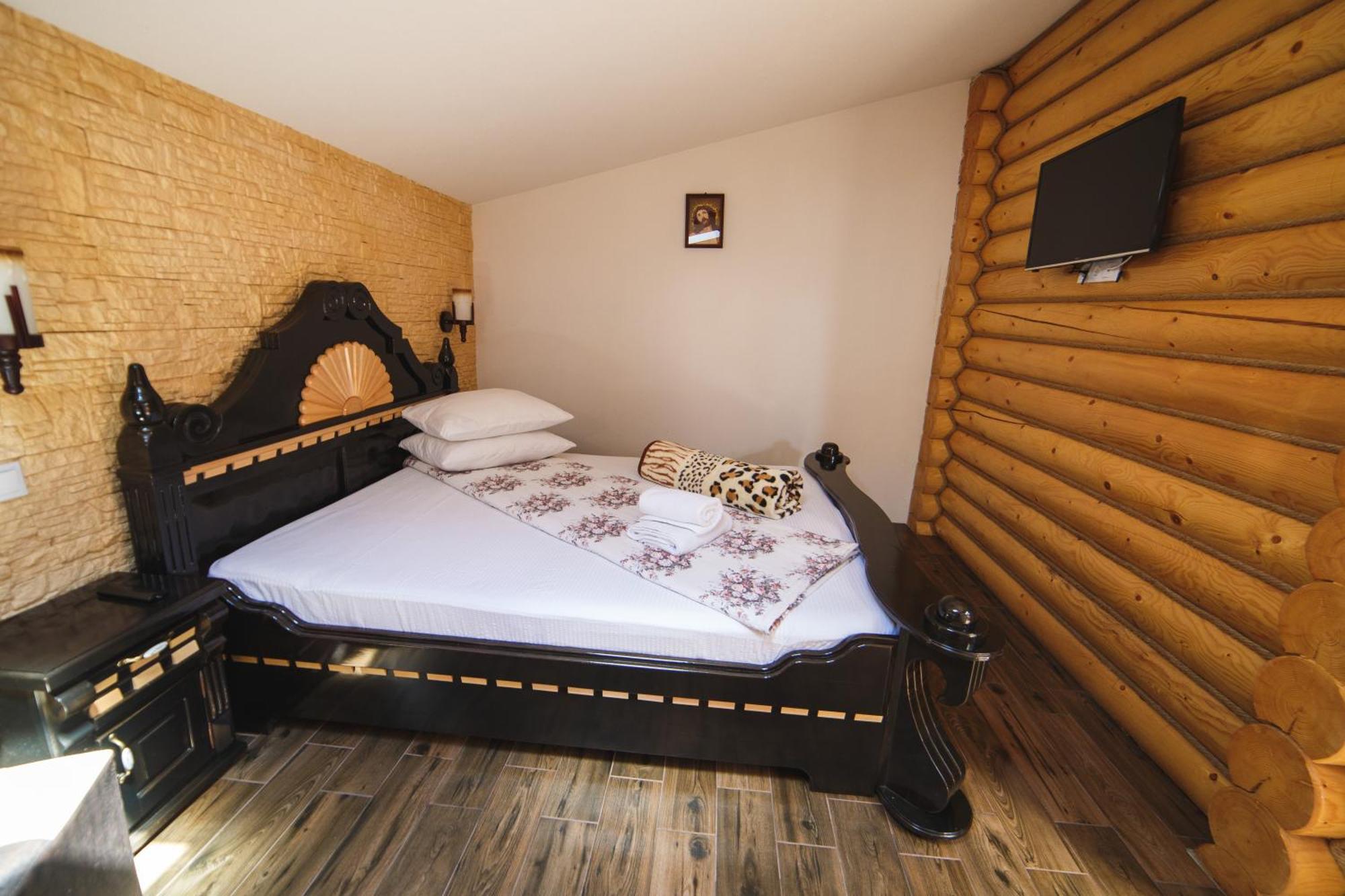 Vila Adr Petresti Ngoại thất bức ảnh